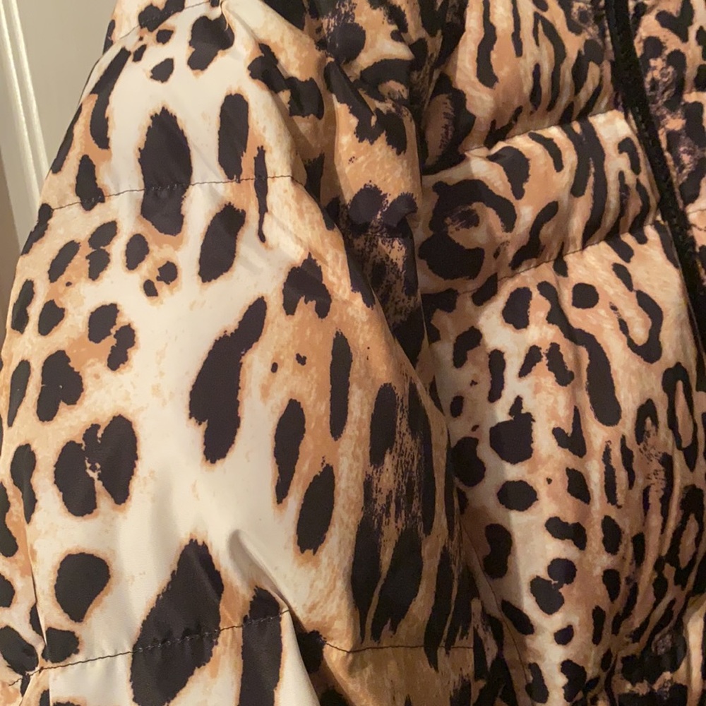 Express Leopard Print Puffer Jacket - image 3